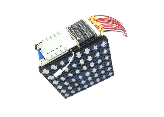 Pack de batterie LiFePO4 à cycle profond 25,6 V 60 Ah pour le stockage de l'énergie solaire et le système UPS