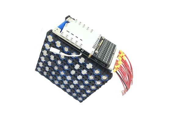 Pack de batterie LiFePO4 à cycle profond 25,6 V 60 Ah pour le stockage de l'énergie solaire et le système UPS