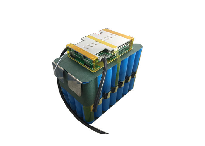 Batterie à cycle profond LiFePO4 à longue durée de vie 12V 40Ah pour alimentation de secours d'urgence