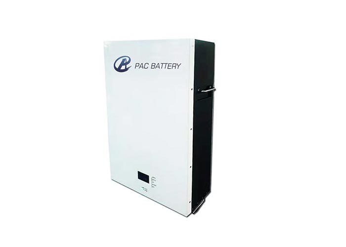 Batterie d'énergie verte LiFePO4 50Hz 48V 100Ah pour système de stockage d'énergie solaire domestique